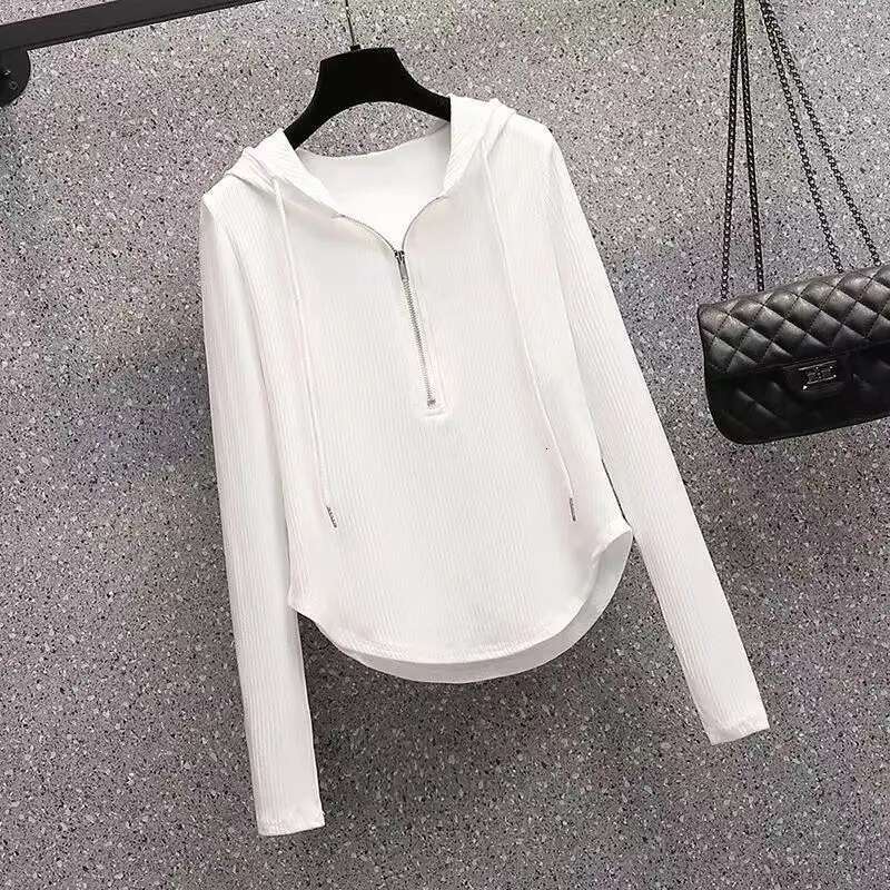 Women's Solid Color Chic Zipper Hooded Sports Top Casual Sportswear Spring And Summer Loose Thin And Soft Designer Hooded Sports Shirt