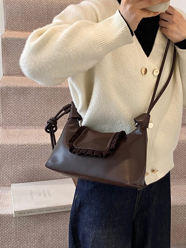 2025 Designer Women Versatile 3 Shoulder Crossbody Armpit Bag Fashion Triple Black Coffee Khaki Free shipping