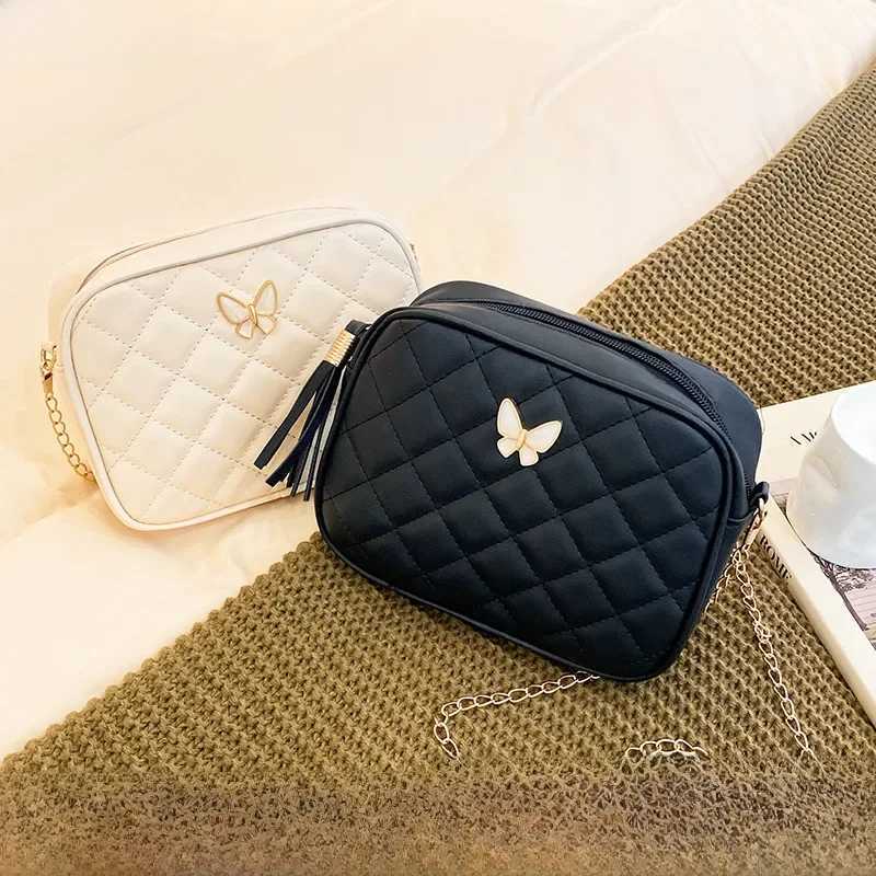 Casual export quilted embroidered shoulder crossbody womens bag 2022 versatile chain small square bag camera bag wholesaleXJ250108