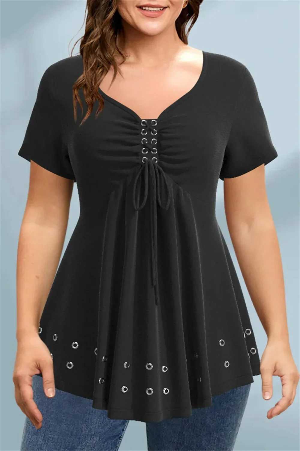 Womens plus size casual T-shirt with V-neck lace pleated edge eye wash soft and loose in summer basic pleats medium elasticity new T-shirt M250108