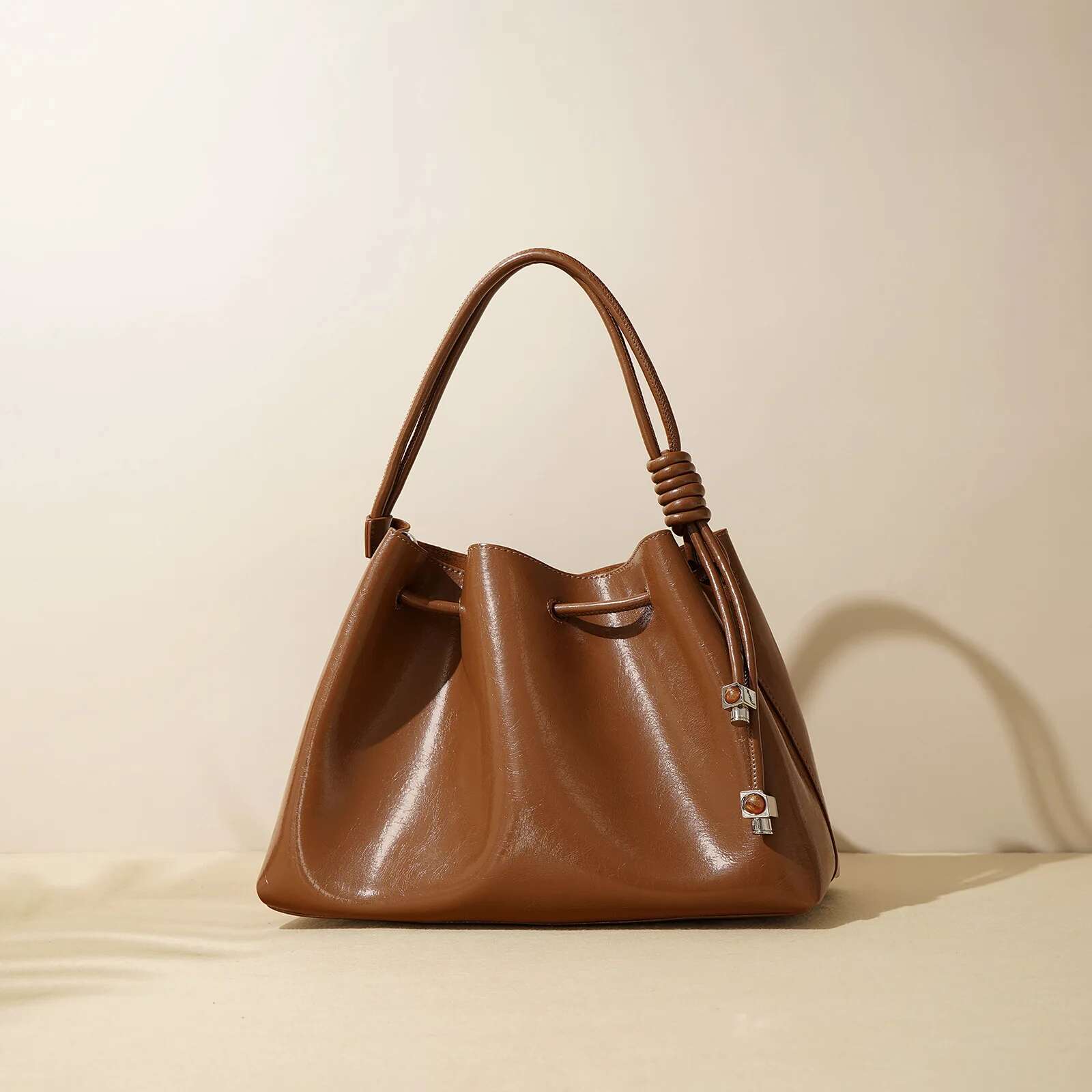 New 2025 String Close Cloud Tote Glossy Cow Leather Women Crossbody Bag Green Deep Red Commuter Office Lady Handbag