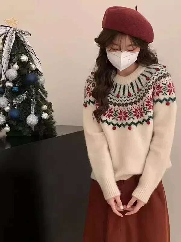 Retro Jacquard Christmas New Year Red Fair Isle Sweater For Women Loose Autumn And Winter Thickened Inner Knitted Top