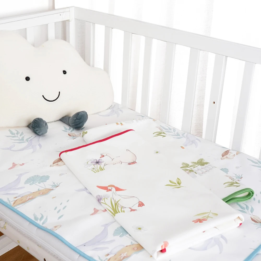 HappyFlute Cartoon Print Washable Baby Diaper Changing Mat Multi-Scenario Use Waterproof Changing Pad Breathable Cover Mattress 250109
