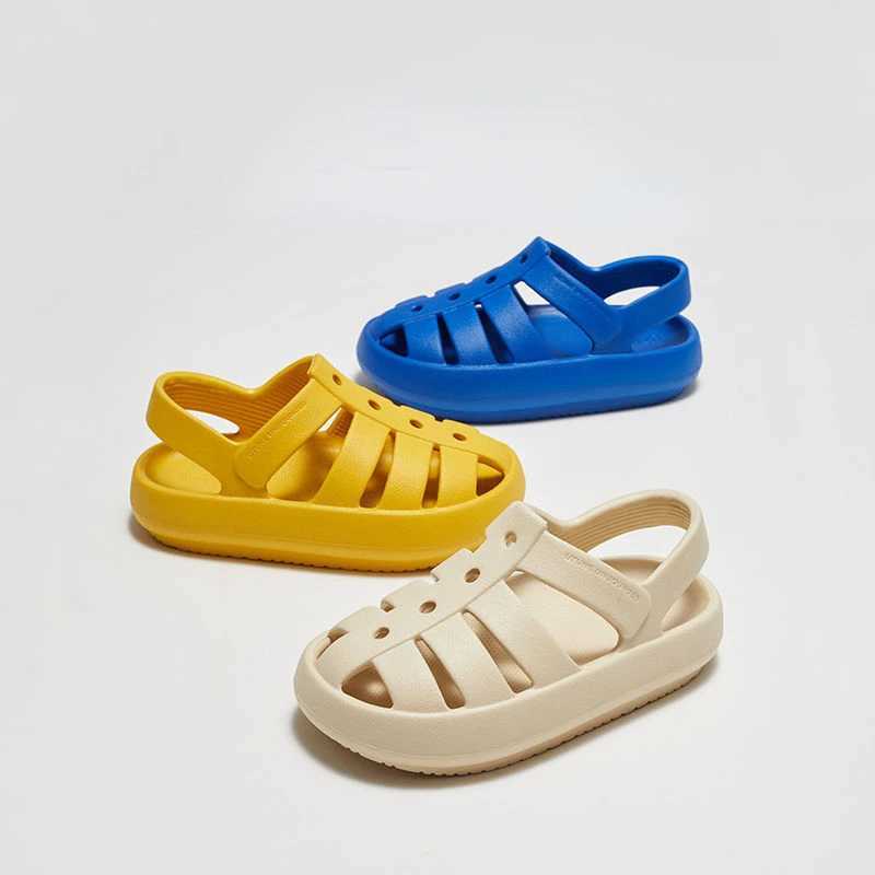 Childrens Roman sandals summer breathable hollow childrens shoes boys and girls anti slip soft soled beach shoes W250108