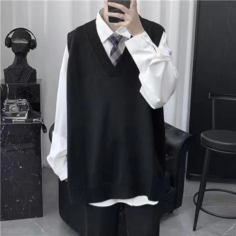 Vintage Autumn Winter Men V Neck Sweater Vest Knitted Harajuku Casual Oversized High Quality Matching Pullover Solid School Top 250107