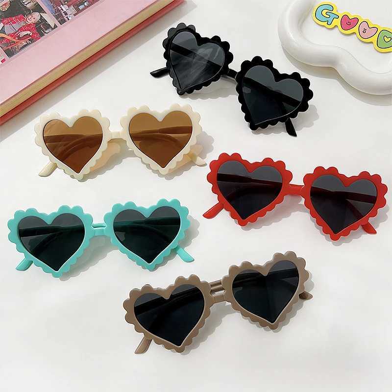 New Childrens Heart Sunflower Fruit Rabbit Ear Sunglasses for Girls Boys and Children Outdoor Circular Polarization UV400 Sunglasses W250109