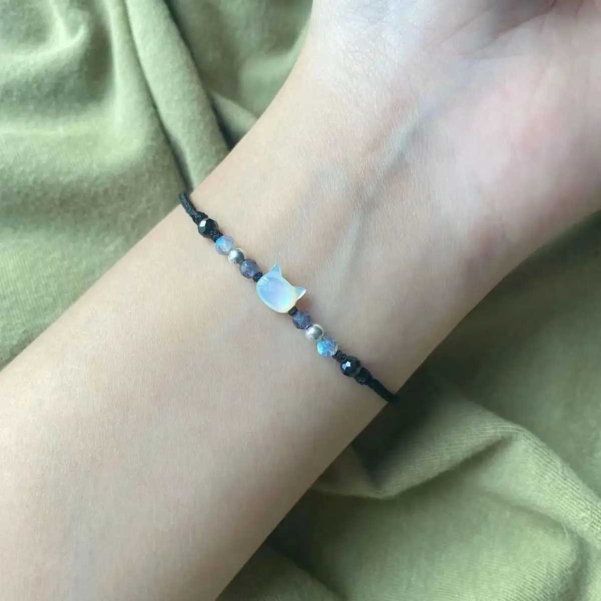 2pcs Natural Moonstone Obsidian Bracelets Couple Minimalist Bracelet Handmade Cute Black White Cat Bracelet Party Jewelry GiftsXJ250109