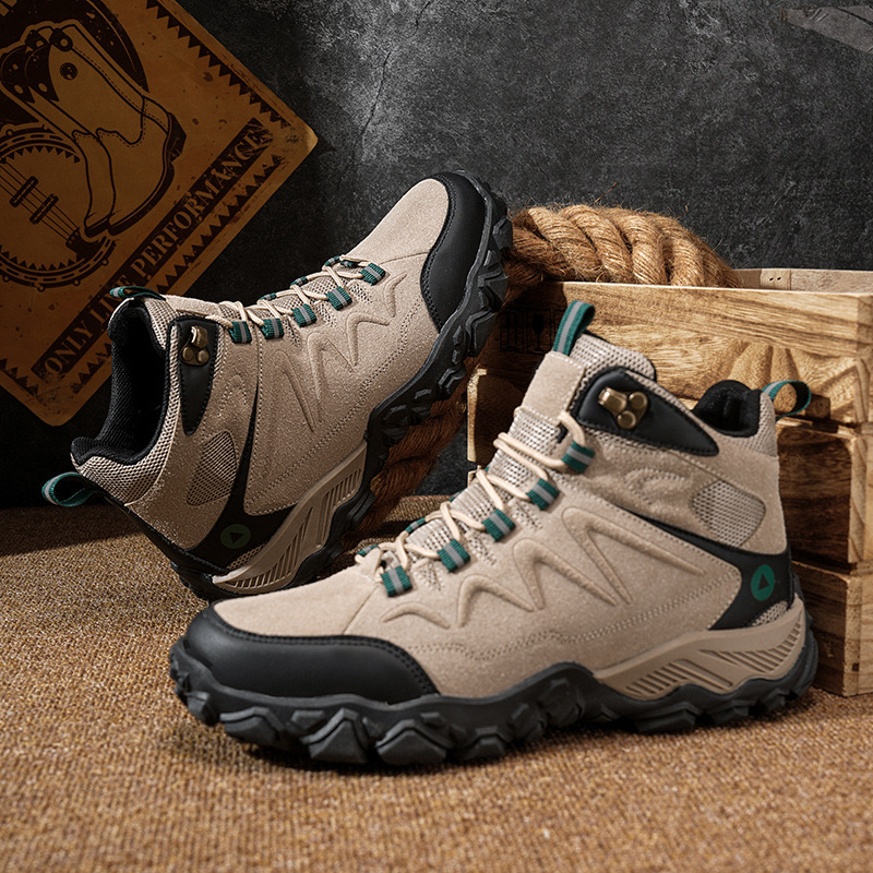 Hiking Men Winter Outdoor Sports Climbing Shoes Non - slip Warm Lace-up Trekking high-top Sneakers