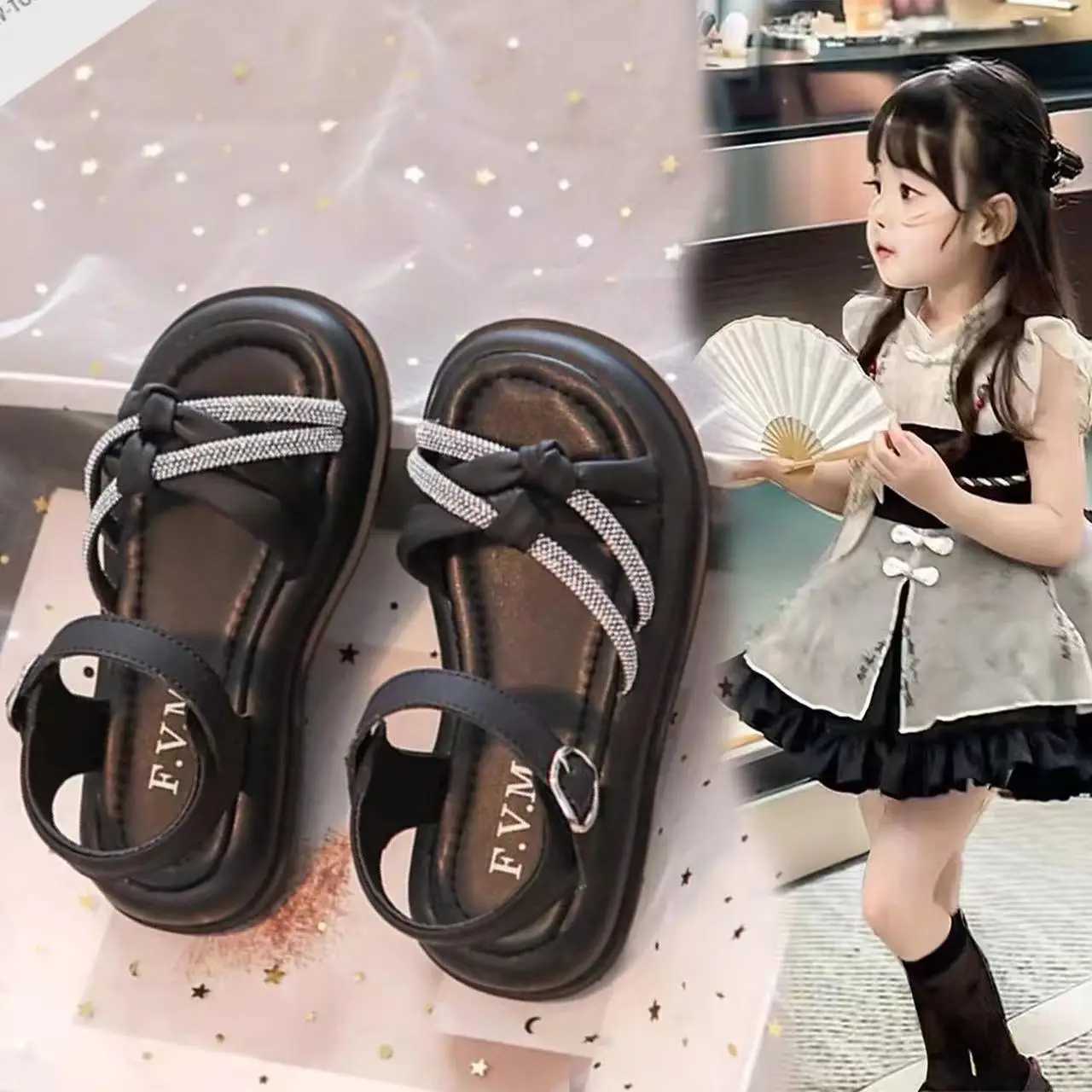 Girls Sandals 2024 New Summer Childrens Fairy Style Fashion Womens Anti slip Princess Shoes W250108