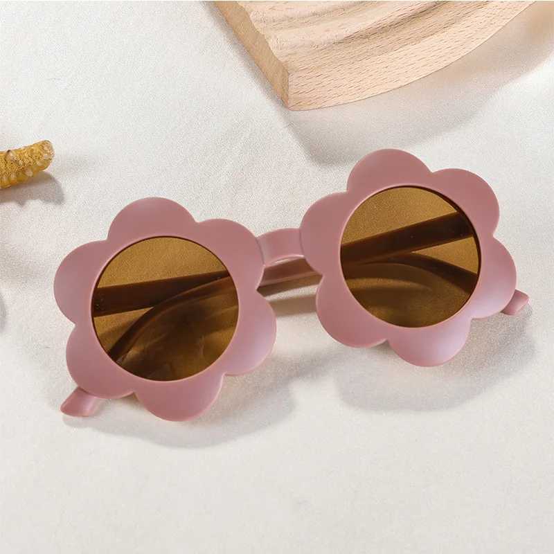 New Sunflower Childrens Sunglasses UV400 Suitable for Boys Girls and Young Children Cute Baby Sunglasses Round Cute Childrens Outdoor Glasses W250109