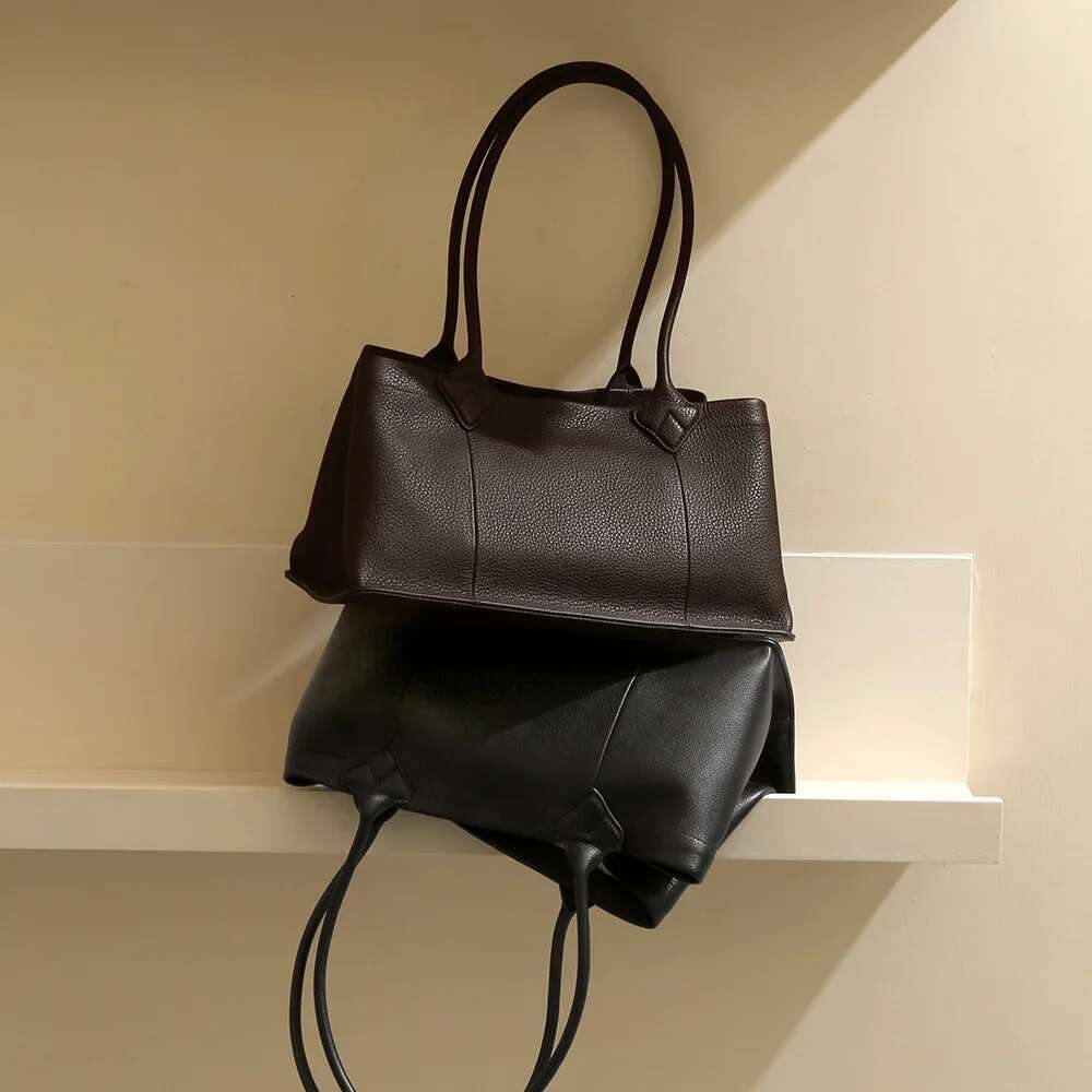 Motingsome 100% Natural Leather Bag Woman Shoulder Underarm Pillow Bags Chic French Style Lady Daily Purse Black Tote 2025 New