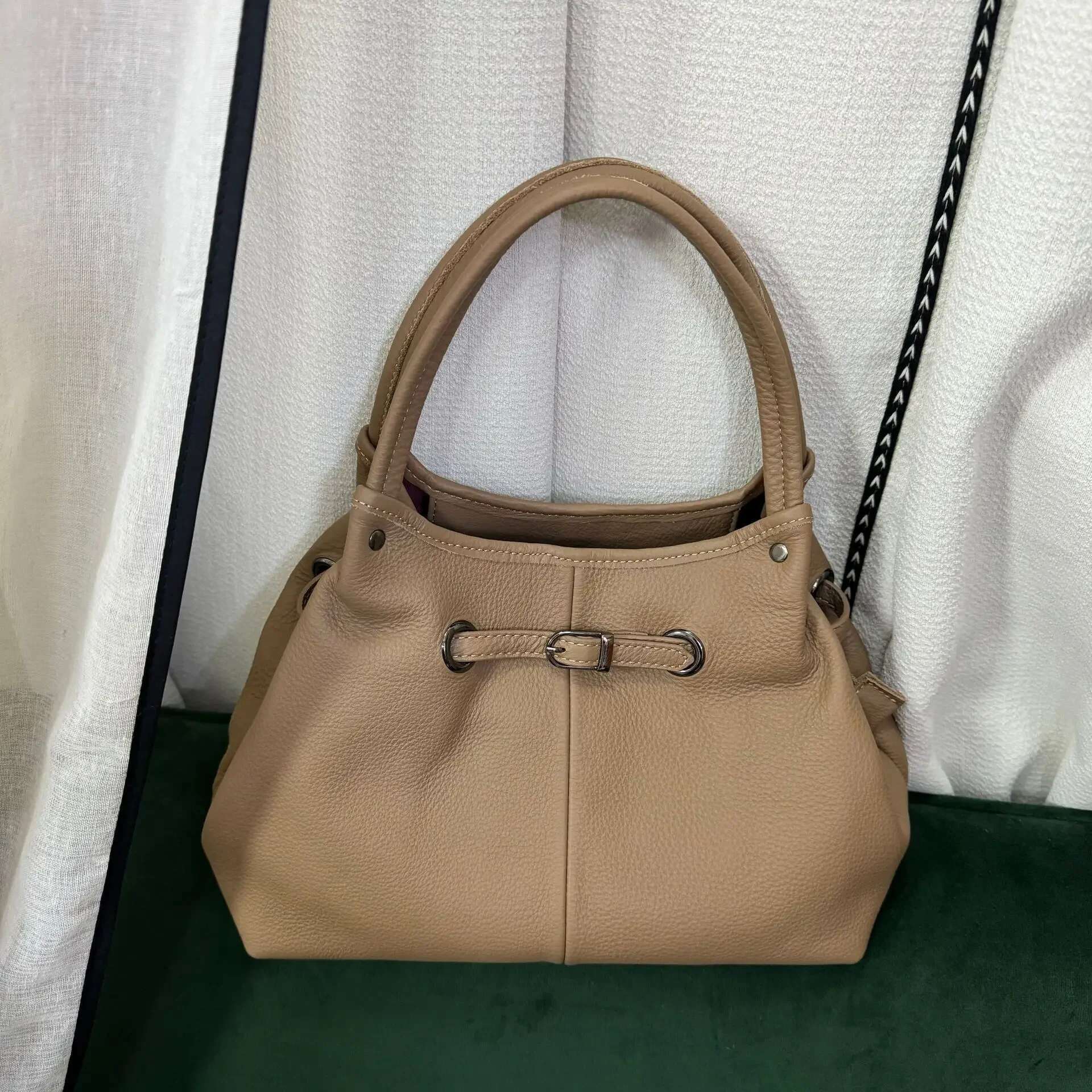 2025 Layer Cowhide Natural Drop Large Capacity Women's Fashion Simple Shoulder Oblique Women Designer Bag