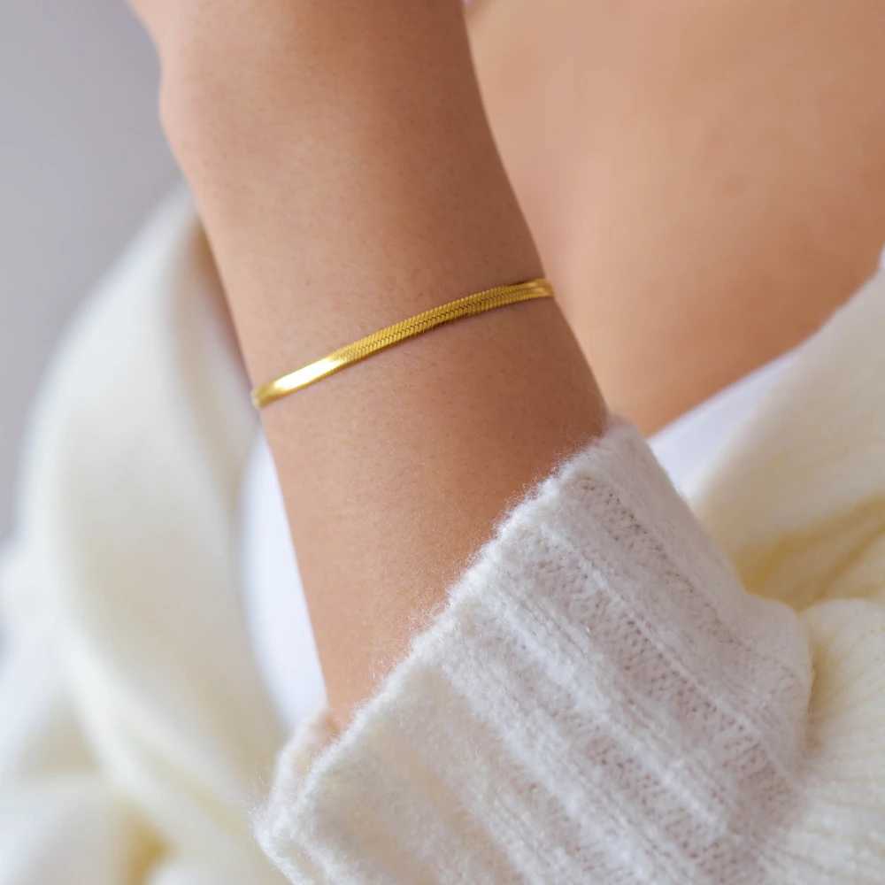 Minimalist Gold Color Herringbone Bracelet Flat Snake Chain Dainty Stack Bracelets for Women Handmade Jewelry Gifts WholesaleXJ250109