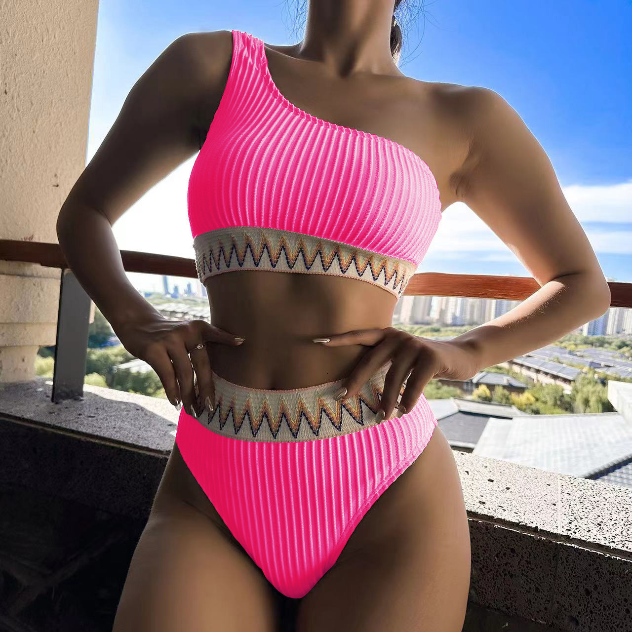 2025 New Sexy Solid Sexy Beach Bikini Designer Swimsuit Color Split Bikini Swimsuit