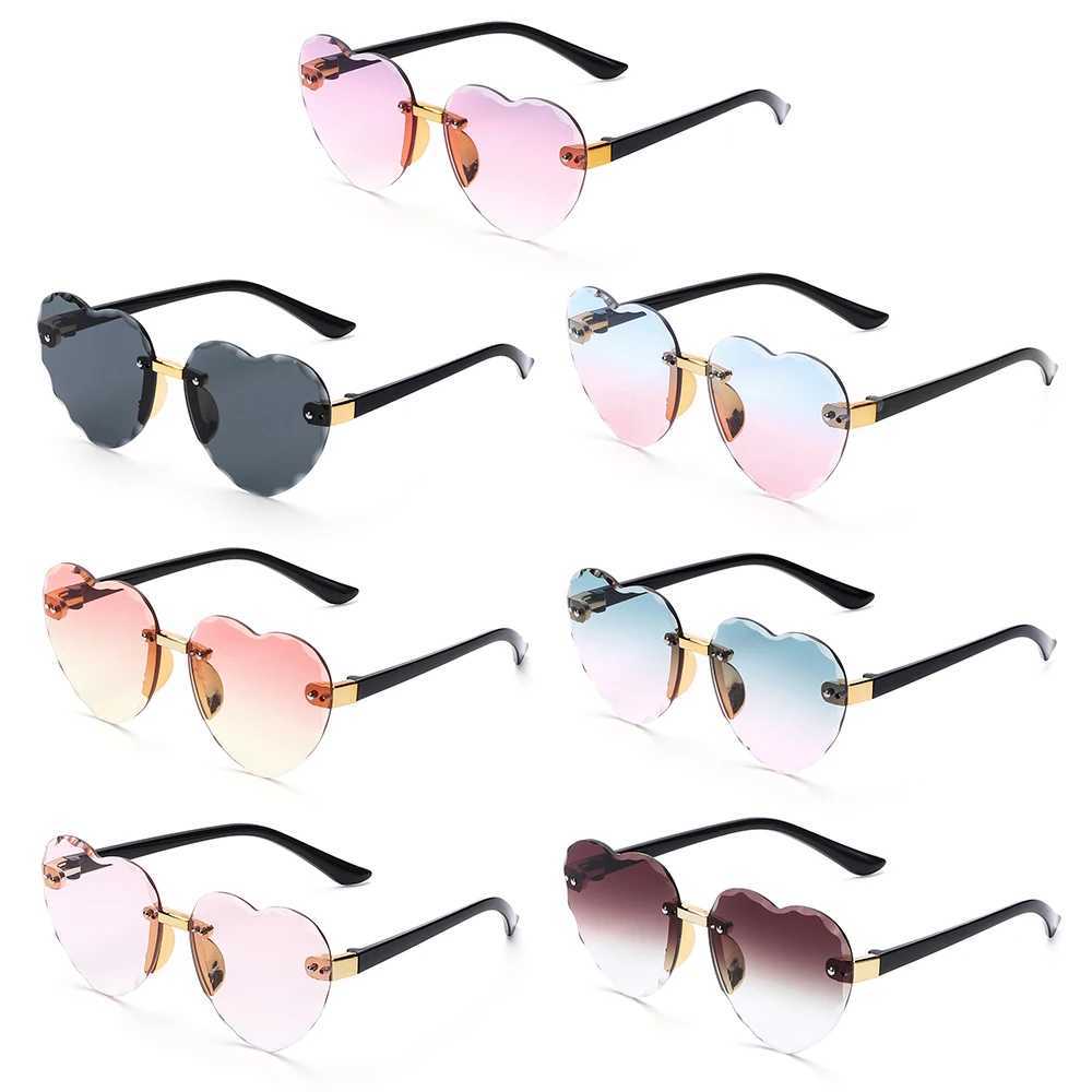 Ocean Lenses Eyewear Par/Photography Childrens Sunglasses Heart shaped Sunglasses UV 400 Protective Childrens Sunglasses W250109