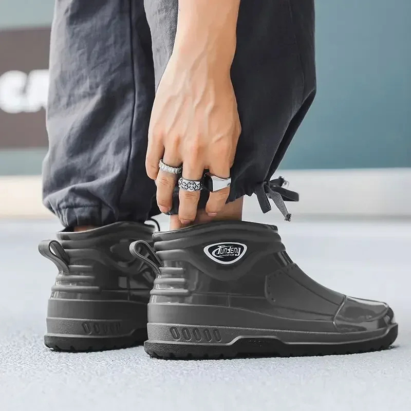 Rain Boots for Men Wear-resistant Waterproof and Non-slip Man Shoes Pvc Low-heel Garden Work Fishing Plastic Original 250106