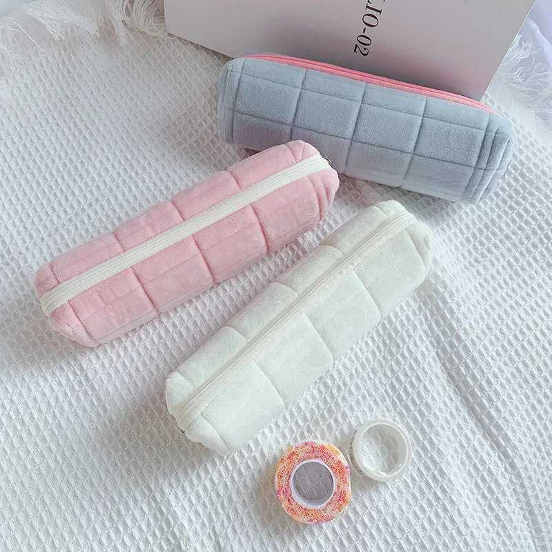 Soft multifunctional makeup bag organizer large capacity pink white blue plush makeup bag pencil case cute student storage bag W250109