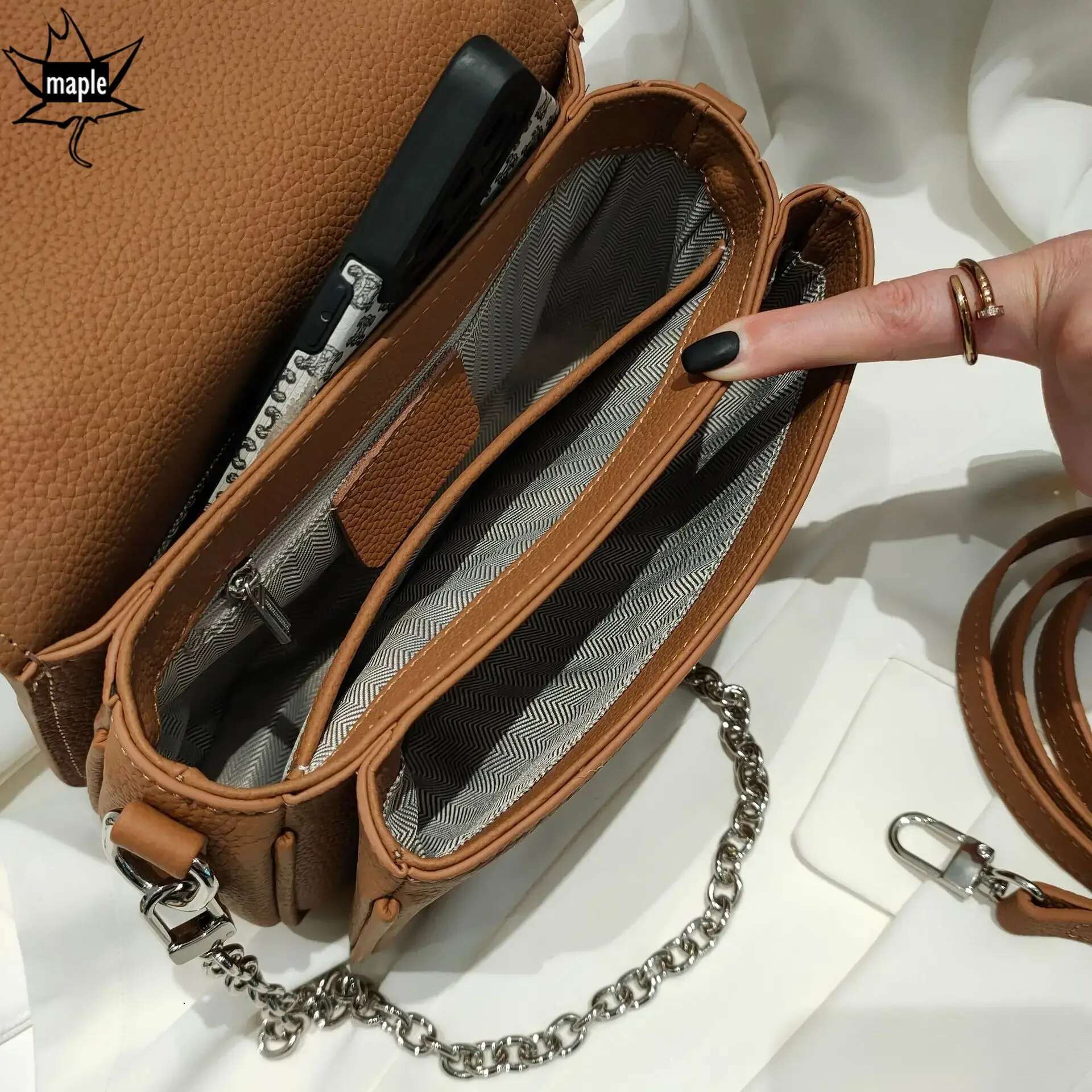 2025 New Pink White Women Messenger Lock Design High Quality Top Layer Cow Leather Ladies Shoulder Crossbody Bag