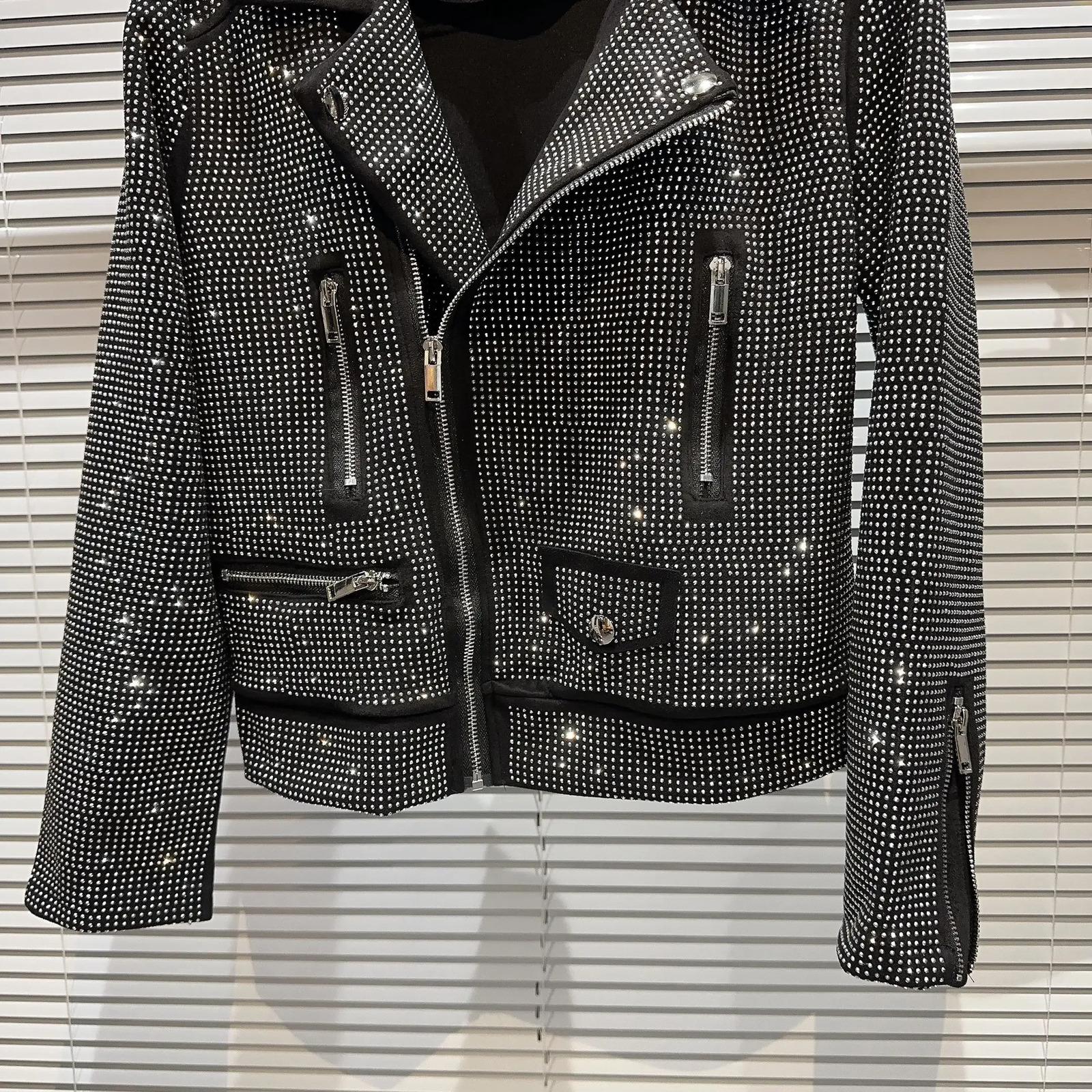 Autumn Shiny Oblique Zipper Full Diamonds Locomotive Bomber Jacket Turn Down Collar Sequined Coat Rhinestones Streetwear Tops 250109