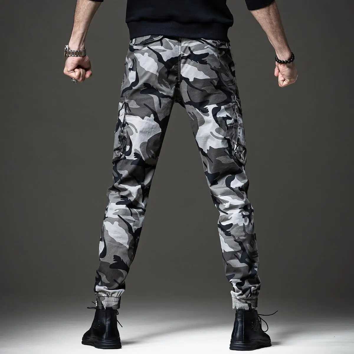 Mens lightweight luxury camouflage outdoor sports jeans wearresistant multi pocket commercial pants and ultrathin fashionable casual pants for army fa