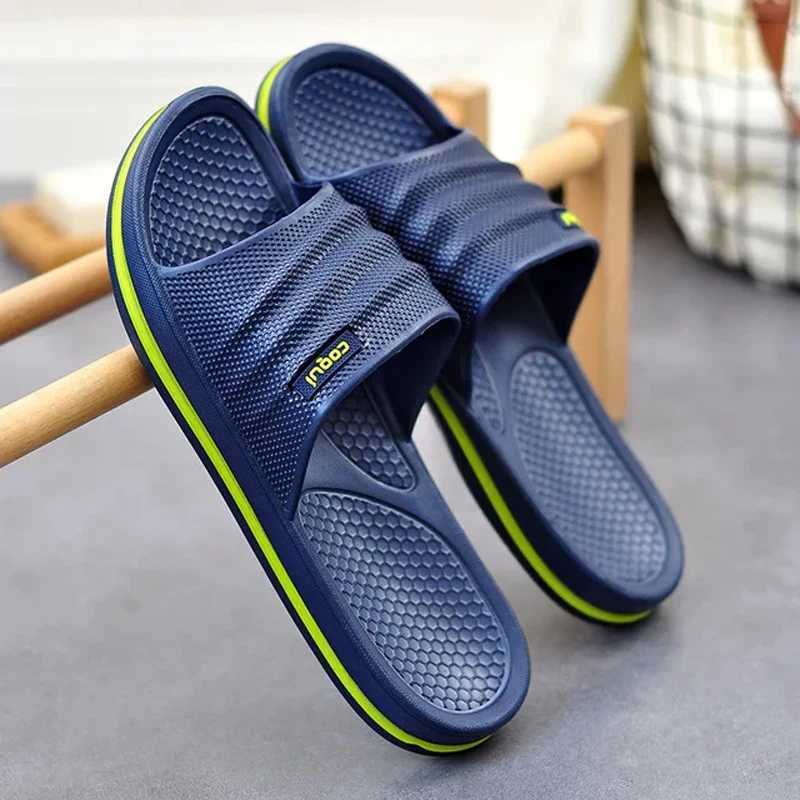 New Arrival Mens EVA non slip bathroom slippers are soft and comfortable for home use. Summer slippers are suitable for indoor bathroom use T250108