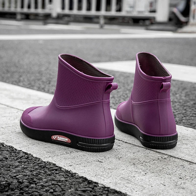 Rain Boots Womens Non-Slip Waterproof Shoes Outdoor Wear-Resistant Rubber Shoes Kitchen Work Waterproof Boots Short Tube 250106