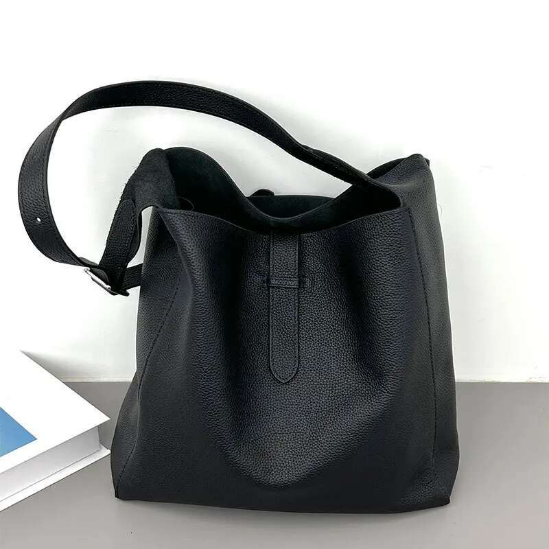 Cowhide Bucket Bag Soft Genuine Leather Design Casual Large Capacity Tote Women High End Hobo Handbag Shoulder Lady