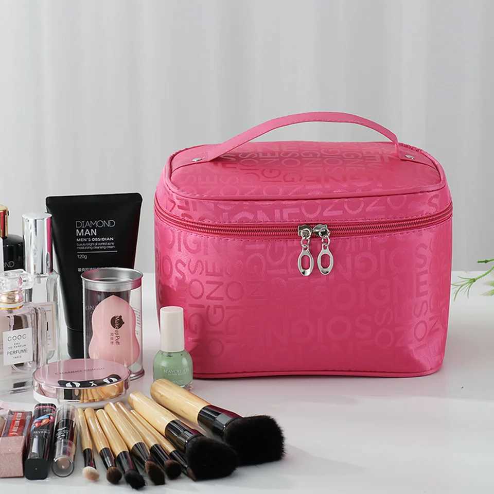 2023 New Womens Printing Canvas Makeup Bag Square Travel Portable Storage Bag Makeup Bag W250109