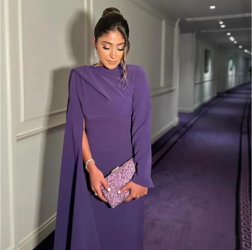 Saudi Arabia Women Long Sleeves Prom Dresses ONeck Pleated Floor Length Evening Formal Party 250109