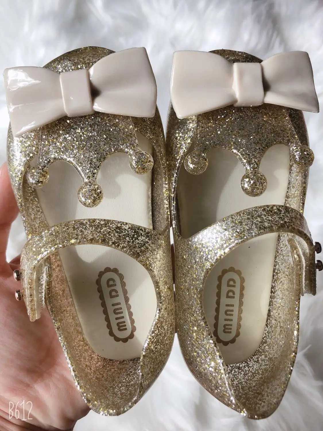 New Color High Qu Childrens Girls Mini DD Retro Shoes Childrens Flash Crown Sandals Childrens Candy Shoes Jelly Shoes SH19109 W250108