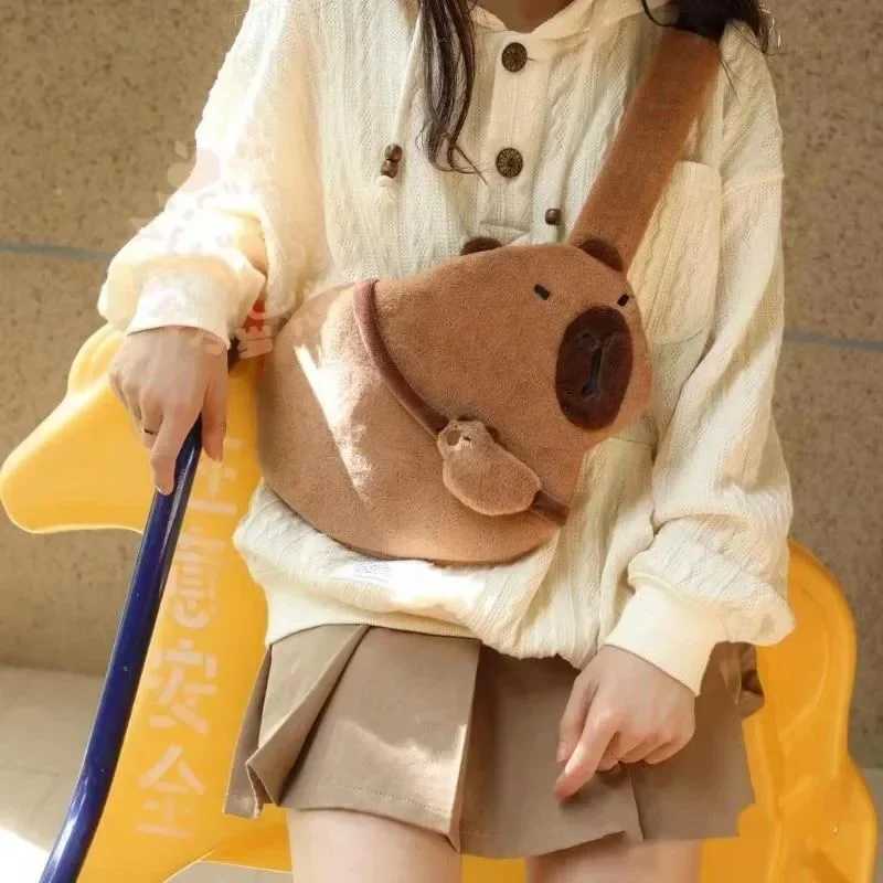 FI Capybara Ch Bag Crossbody Bag Women Carto Water Dolphin Mobile Phe Bag Shoulder Bags StudentXJ250108