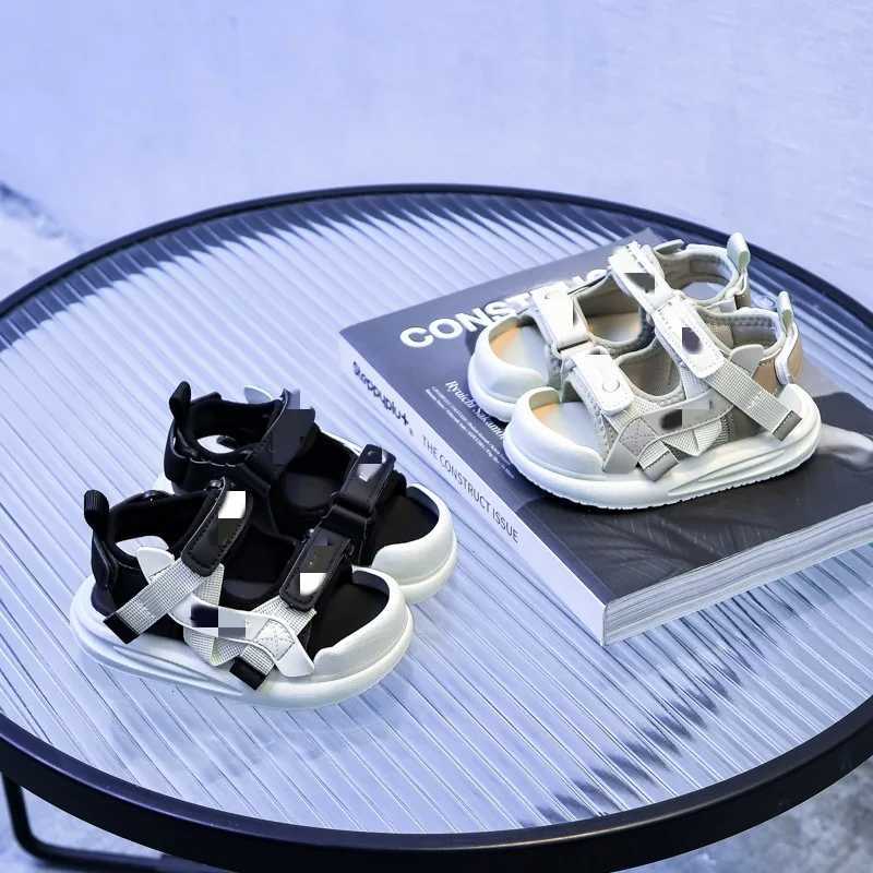 Childrens summer fashionable soft soled sandals fashionable casual beach shoes breathable girls soft soled sandals Nino W250108