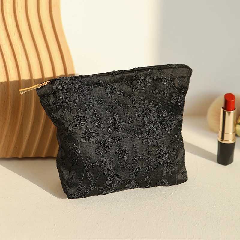 Black Embroidery Womens Makeup Bag Portable Small Makeup Change Storage Bag Travel Card Box Keybox Inner Can Bag W250109