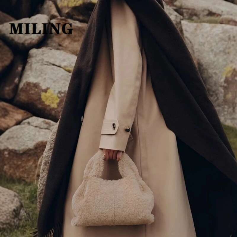 Wool Cloud For Winter Fluffy Short Handle Clutch Women's Vintage Single Shoulder Soft Cute Crossbody Bag