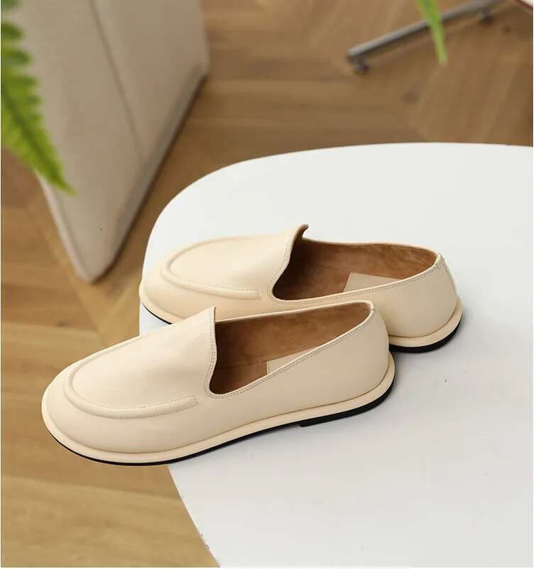 2024 Women's Loafer High Quality Soft Leather Slip on Comfortable Casual Shoes