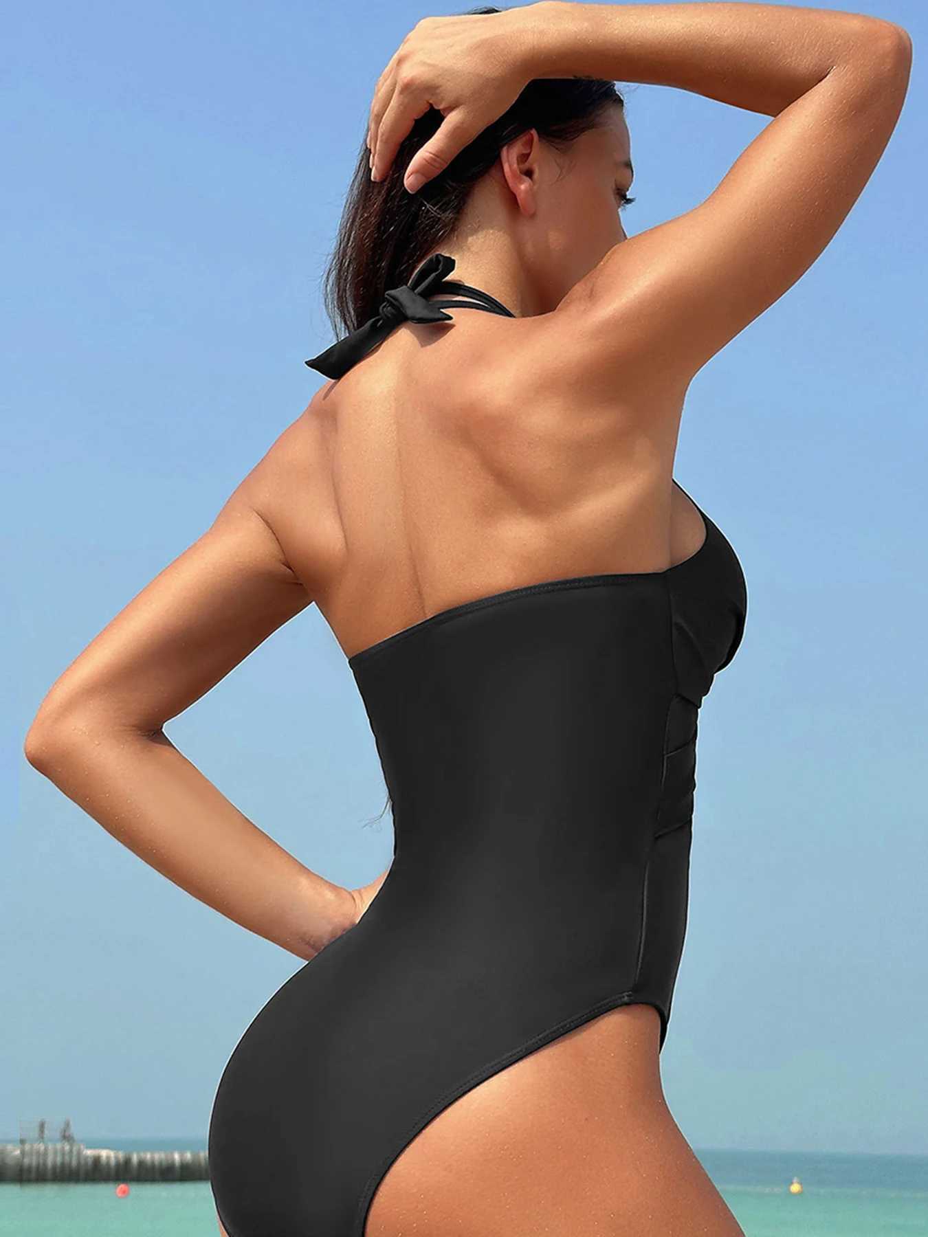2024 New Sexy Plus Size Swimwear Women One Piece Swimsuit Fa Mesh Patchwork Bathing Suit Beachwear Halter Push Up MonokiniXJ240108