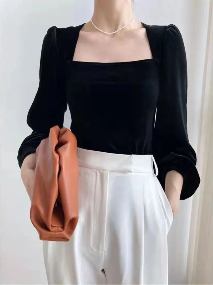 Chic Black Flannel Blouses Women Vintage Lantern Puff Sleeve Velvet Shirts Female French Style Square Collar Casual Tops 250109