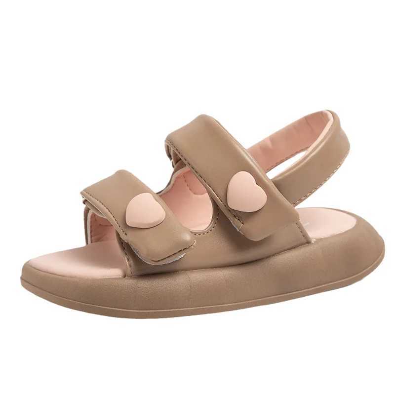 Fashionable girls shoes new summer Versatilekid sandals comfortable and non slip thick soled princess shoes soft cute and beautiful childrens beach sh