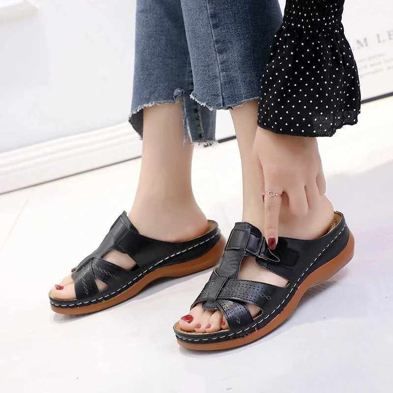 New Arrival Wedge shaped slider womens soft bottom beach slider womens summer slider sandals platform flip sandals T250108