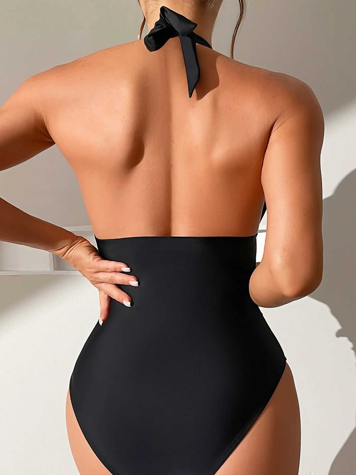 VigoCasey 2025 Sexy Solid Halter Tied Swimwear Women V Neck Push UP High Cut Swimsuit One Piece ss Summer Bathing SuitXJ240108
