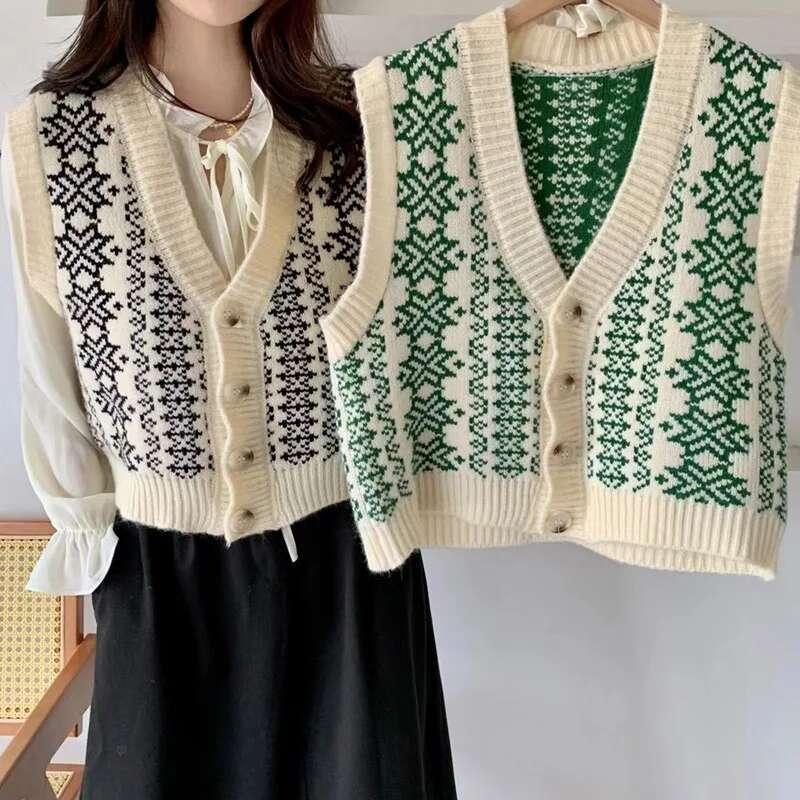 Fair Isle Sweater For Women V-Neck Button-Up Sleeveless Geometric Knit Vest Teen-Girl Vintage Fall Winter Christmas Outfit
