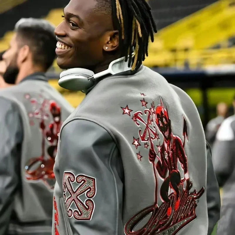 Trendy Soccer Fashion Mens Embroidered Bomber Jacket Hip Hop Letter Splicing Leather Baseball Clothing Y2K Jacket 250108