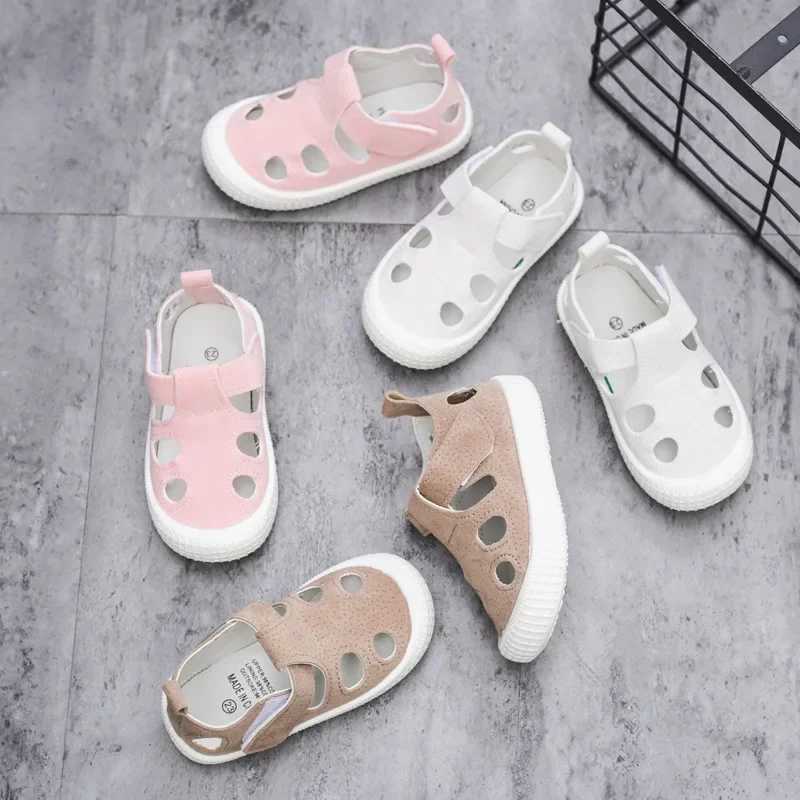 Childrens Sandals Summer Girls and Boys Tailored Sneakers Breathable Childrens Sneakers Closed Toes Baby Beach Sandals W250108