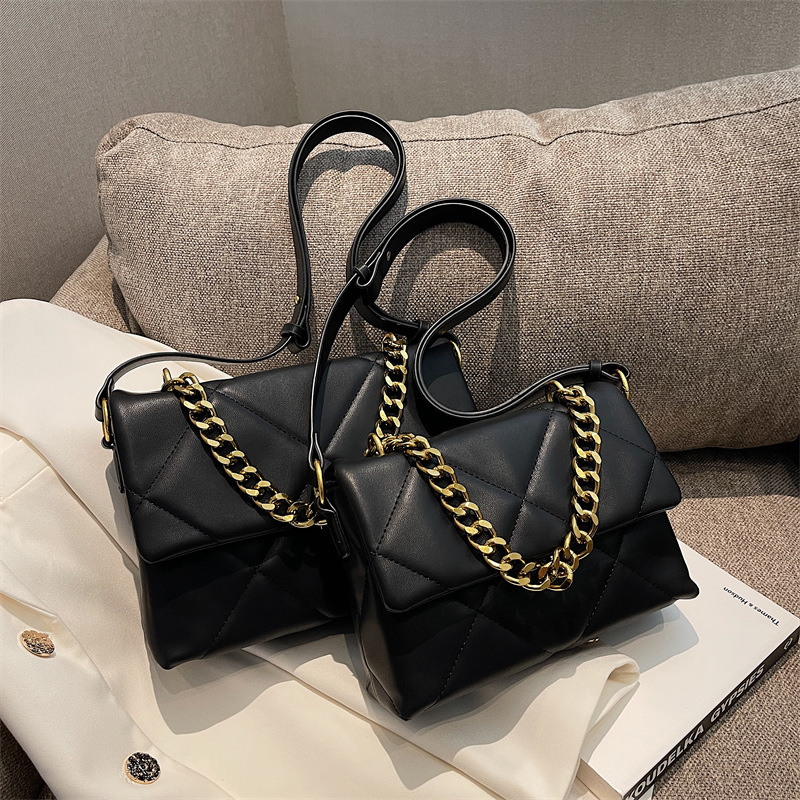 This Year's Popular Handbag, Hand-Held Chain Shoulder 2023 Spring New Korean Version Armpit Bag, Crossbody Bag