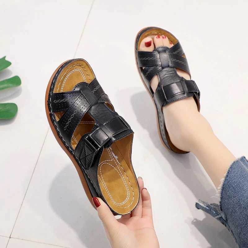 New Arrival Wedge shaped slider womens soft bottom beach slider womens summer slider sandals platform flip sandals T250108