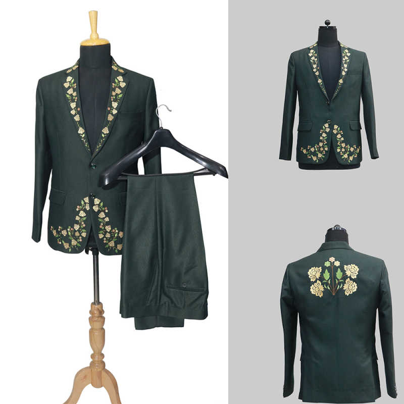 Classic Customized Slim Fit Groom Tuxedos Designer New Fashion Mens Jackets Appliques Two Button Notched Lapel Business Pockets Bridegroom Tailor Made