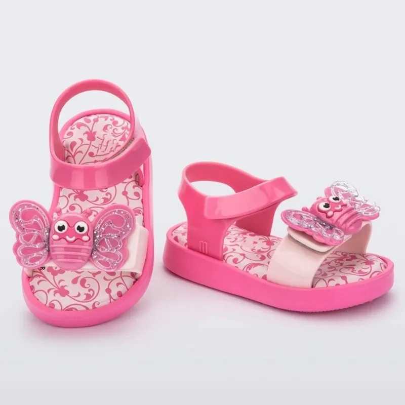 Hot selling new childrens jelly shoes summer 2024 boys and girls lightweight sandals baby cute beach shoes MN069 W250108