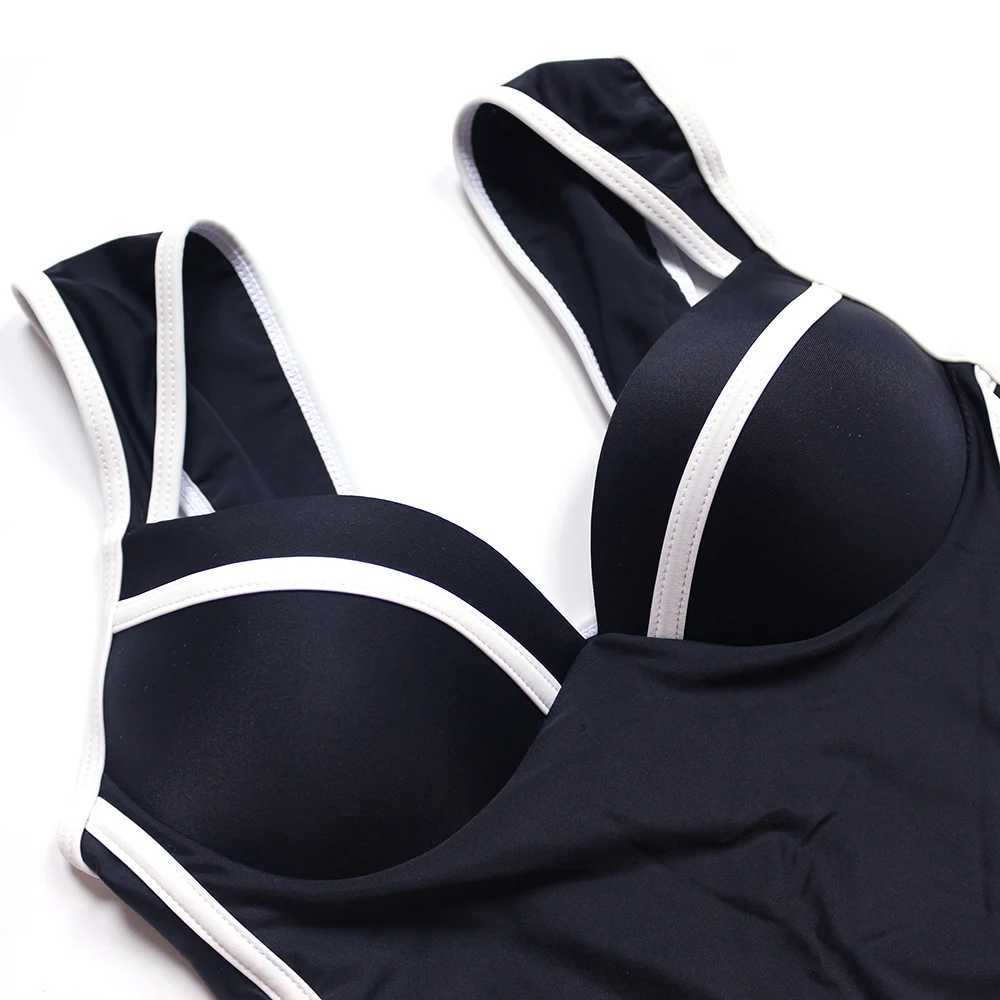 Womens Swimwear Retro Sexy One Piece Swimsuit Black Luxury Woman Holiday Beachwear Bathing SuitXJ240108