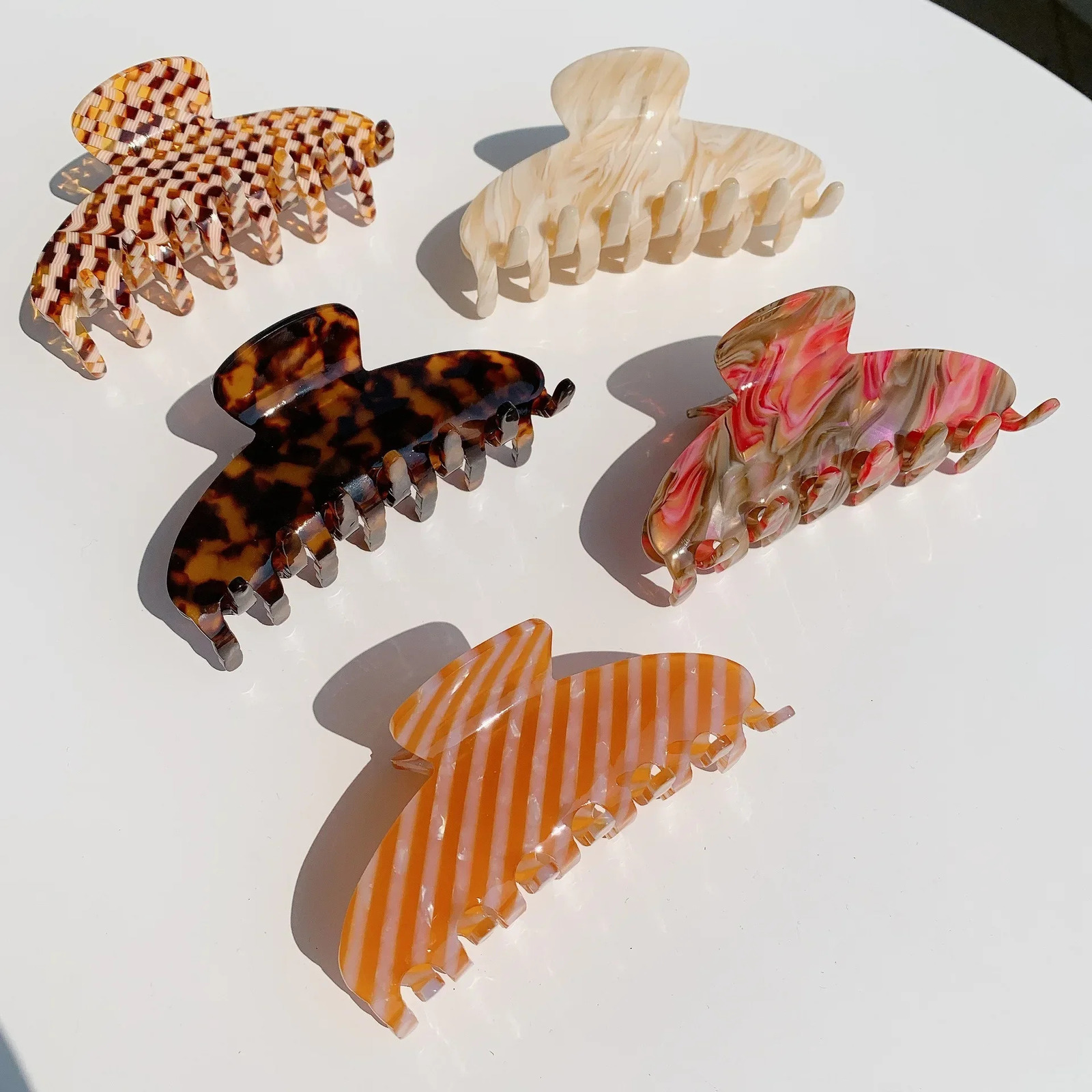 DuoShang Retro Tortoiseshell Color Acetate Hair Claw 10CM Large Claw Clips Winter Crab Hair Clips for Women Hair Accessories 250103