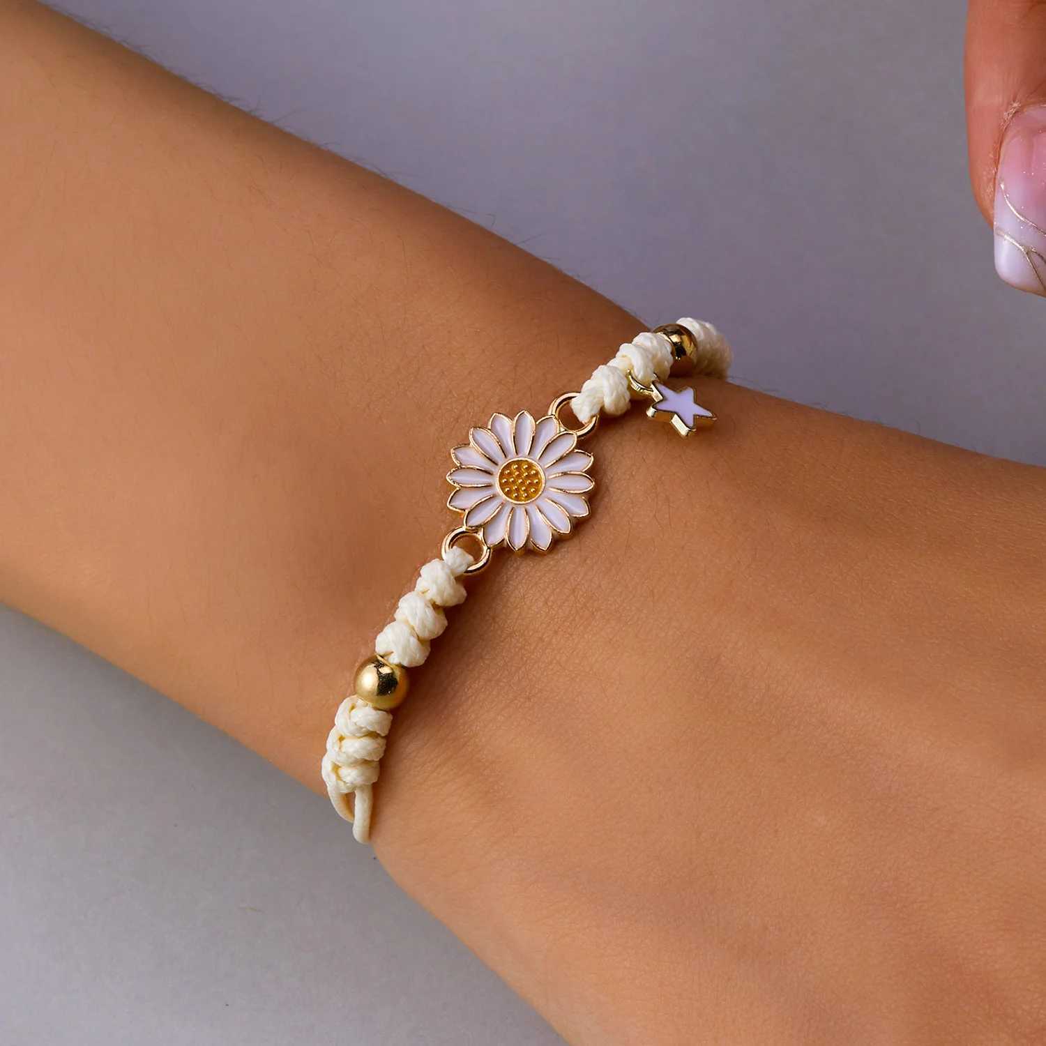 Simple Sunflower Bracelets for Women Handmade Braided Fashion Colorful Daisy Adjustable Bangle Friendship Good Luck Jewelry GiftXJ250109